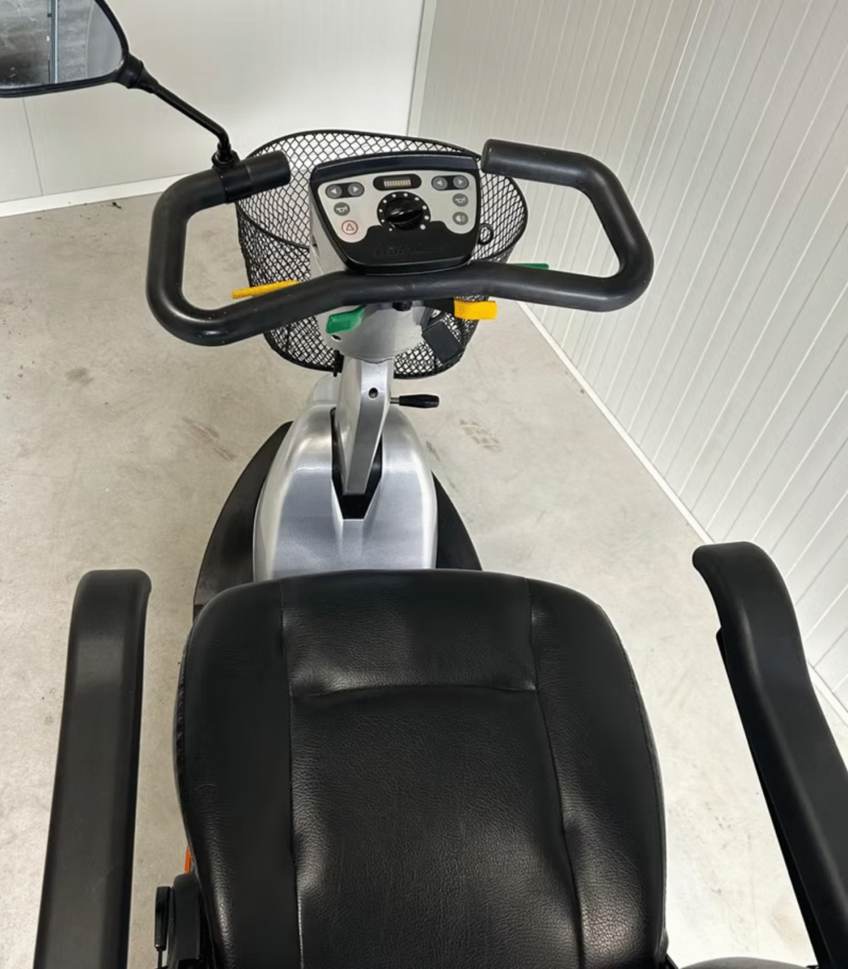 Sunrise Medical Scootmobiel Sterling Fortress Calypso